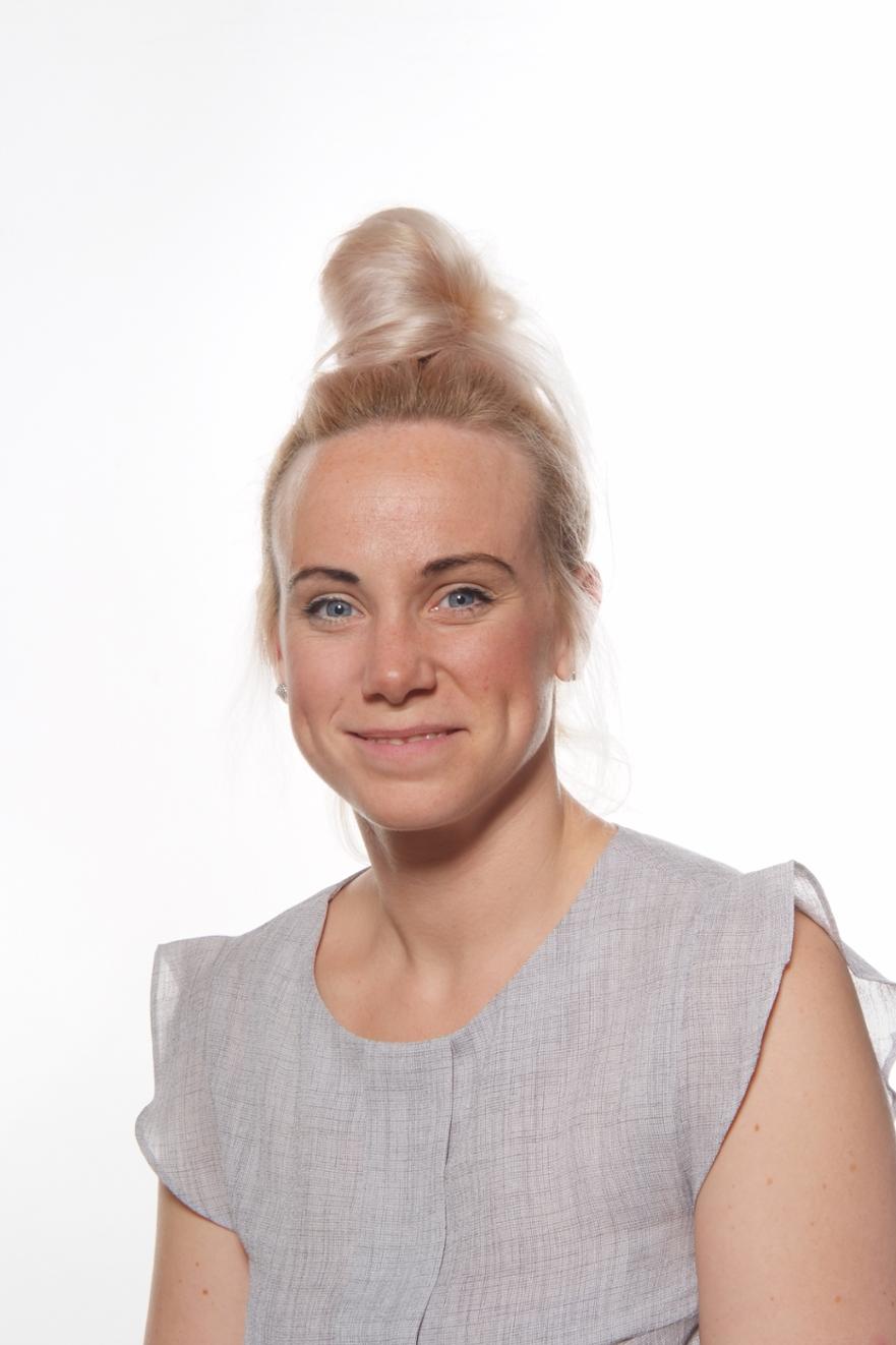 Miss Kate Morris